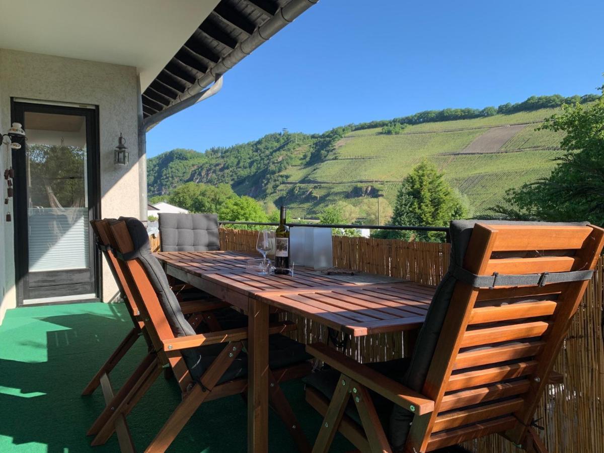 Vias Ferienwohnungen Pünderich Exterior foto